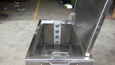 مخازن خنک کننده تجاری، لوازم آشپزخانه برای پاک کردن چربی و کربن